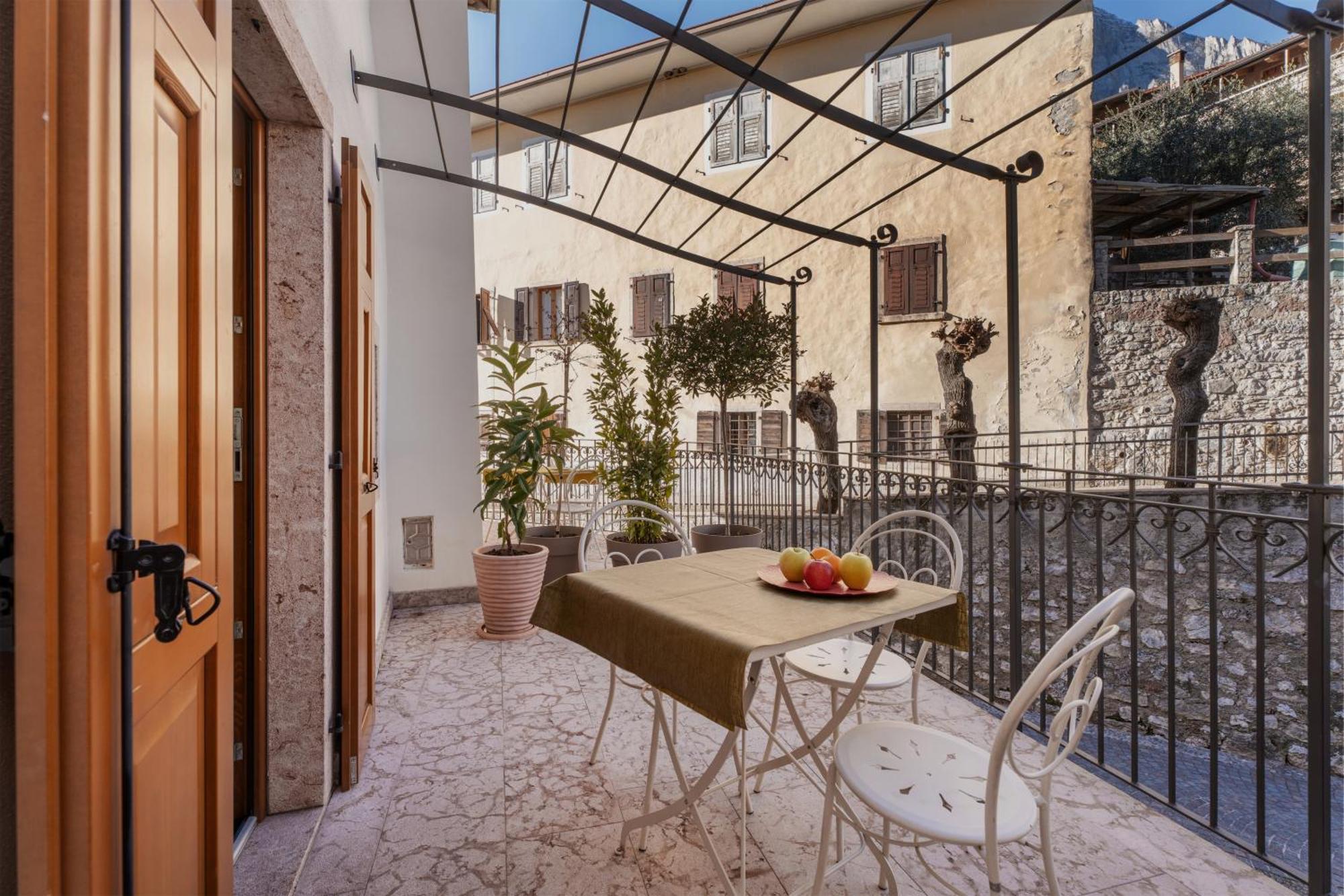 Pietra Rara Apartments Pietramurata Buitenkant foto
