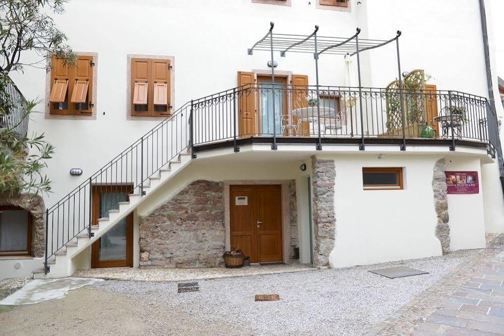 Pietra Rara Apartments Pietramurata Buitenkant foto
